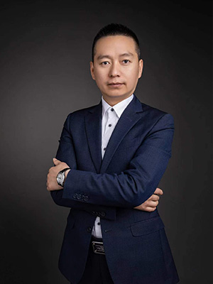 强勇  副监事长